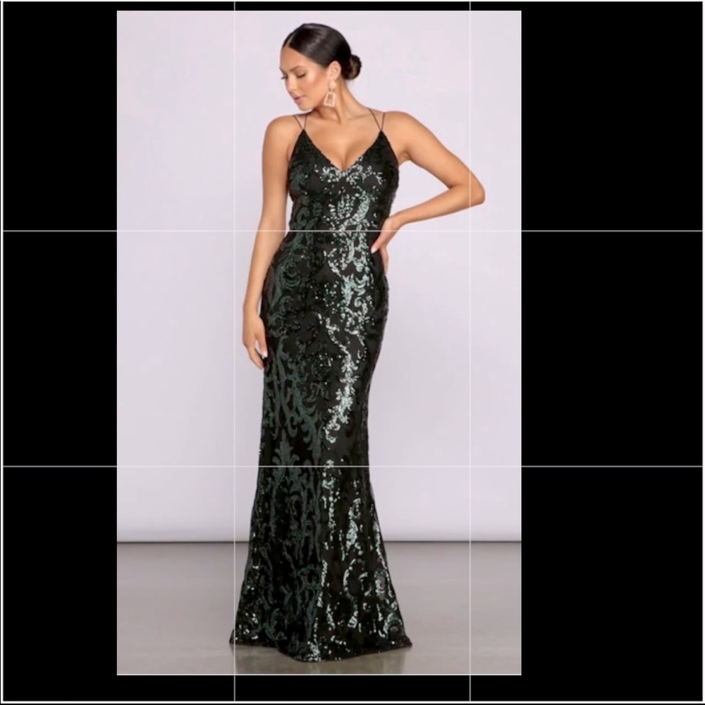 Formal open-back sequin mermaid dress